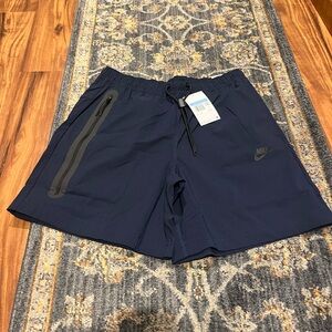 Nike tech shorts